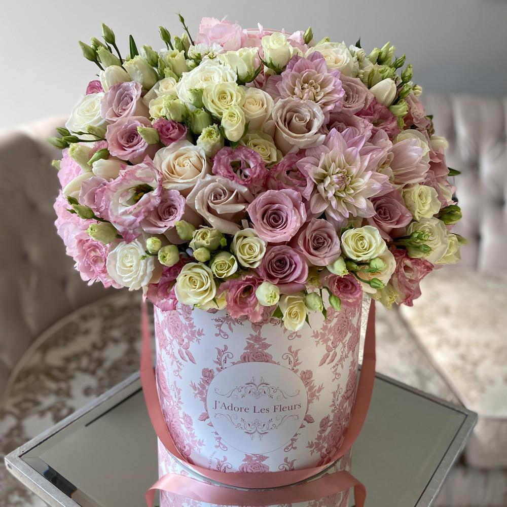 Soft Blushes
SKU: JLF000806
A beauty with classic roses, hydrangeas, dahlias, spray roses and lisianthus will surely make anyone smile.