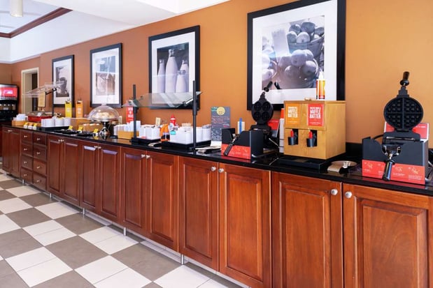 Images Hampton Inn Greensboro-Airport