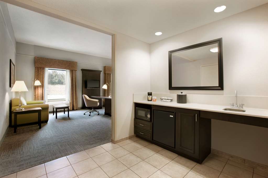 Guest room