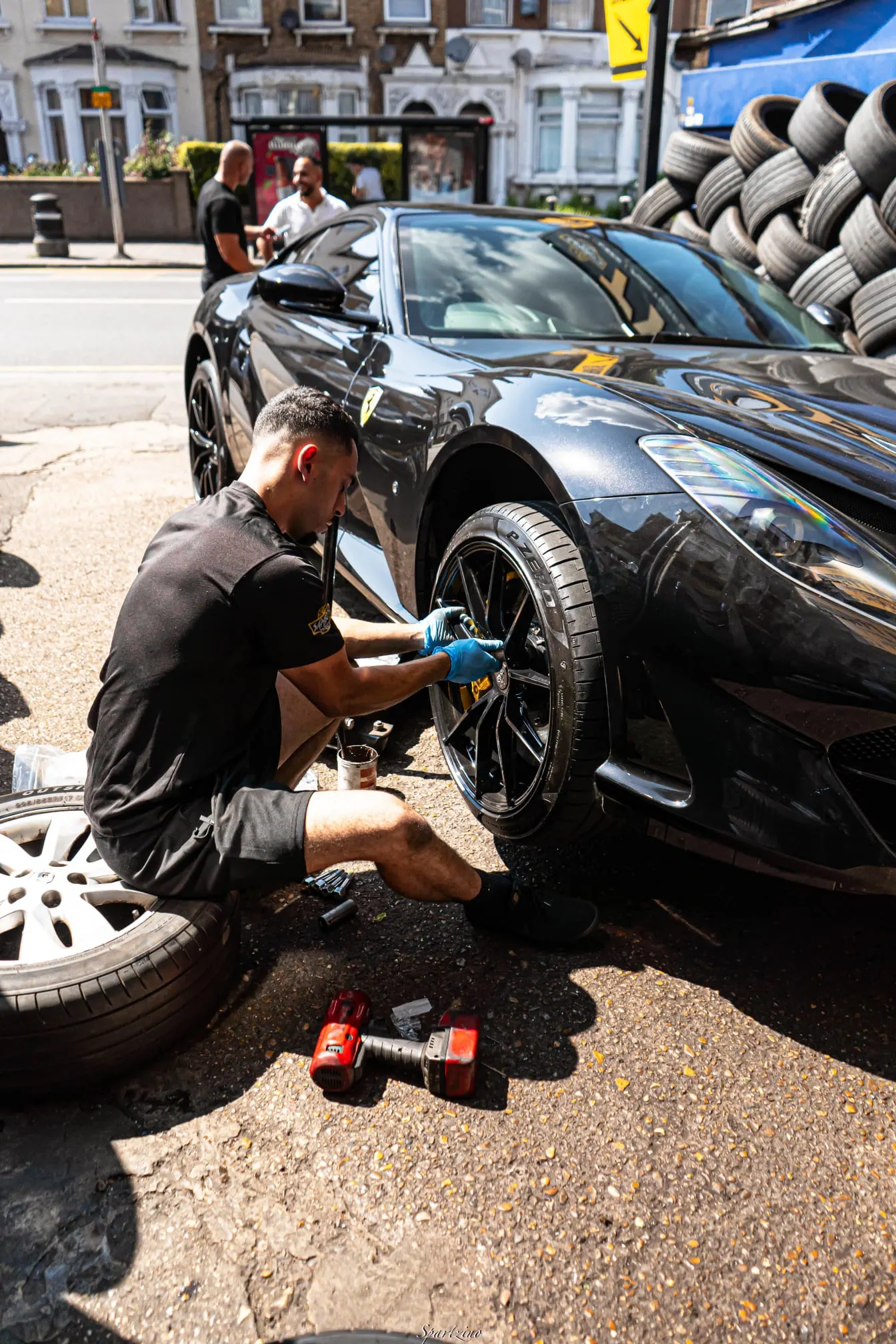 Images Sambo's Tyres