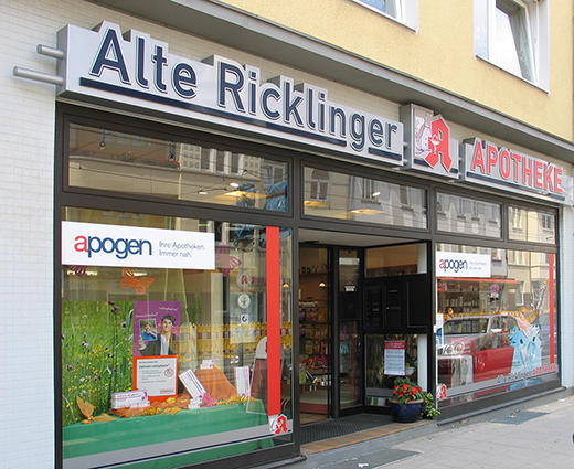 Aussenansicht der Alte Ricklinger-Apotheke