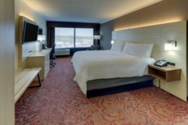 Images Holiday Inn Express & Suites Smithfield - Selma I-95, an IHG Hotel