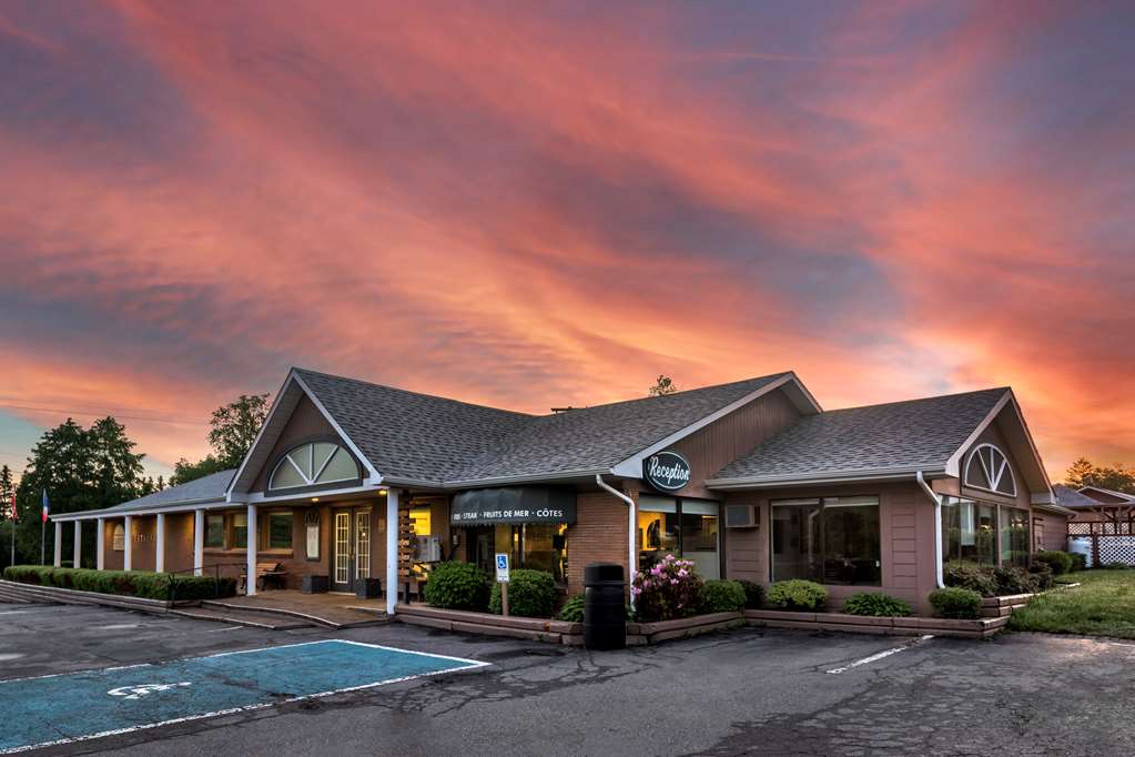 Dannys Suites, SureStay Collection by Best Western Dannys Suites, SureStay Collection By Best Western Beresford (506)546-6621