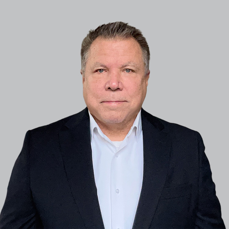 Headshot of Kerry J. Kerch, a wealth advisor at Chase