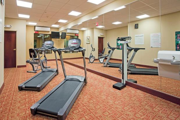 Images Holiday Inn Express & Suites Amarillo South by IHG