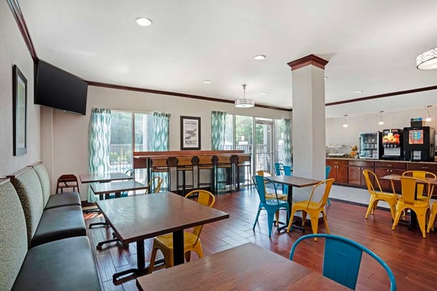 Images Best Western Plus Blue Angel Inn