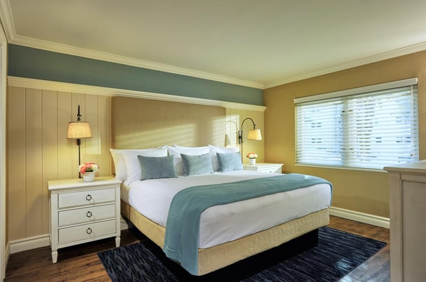 Images Edgewater Beach Hotel