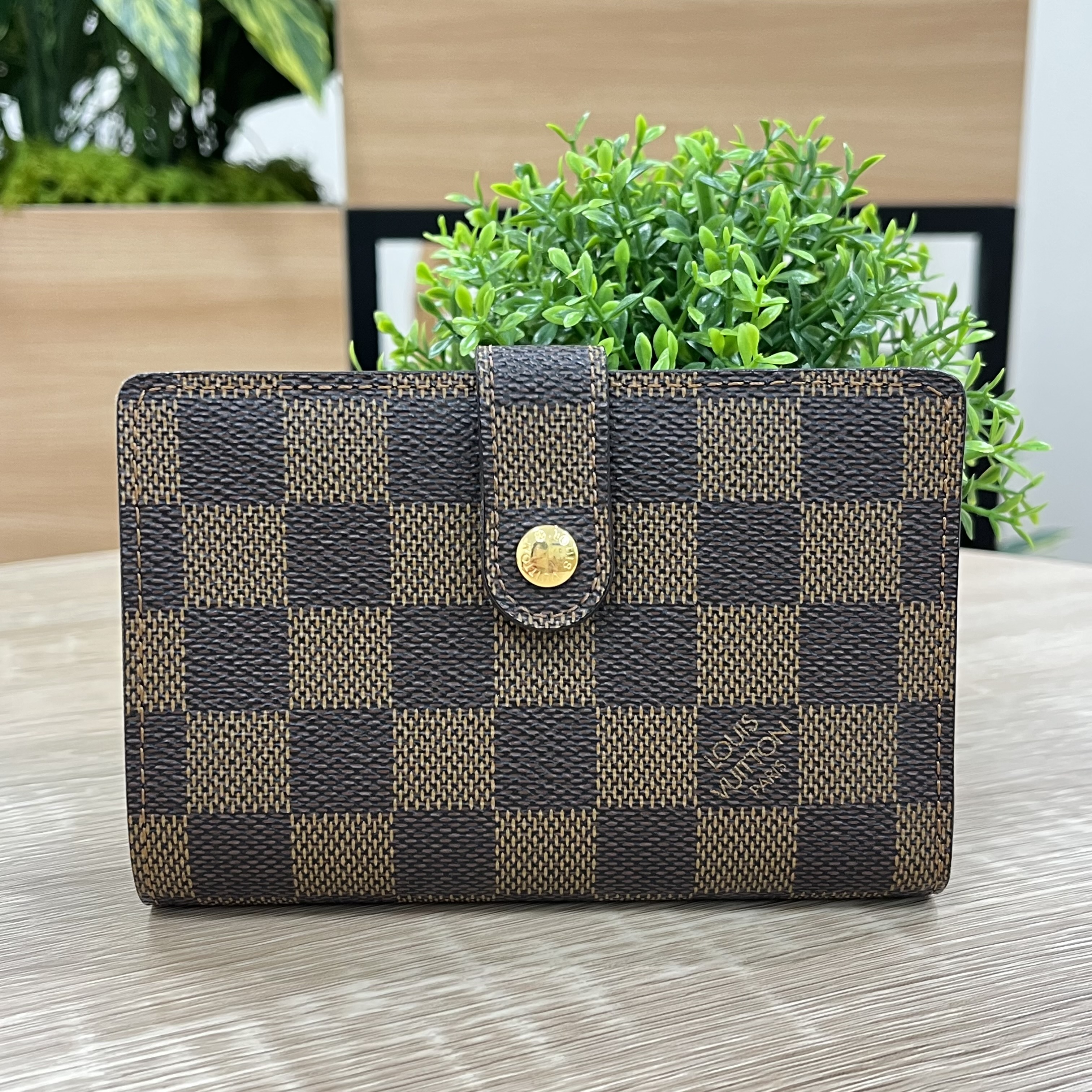 Images KOMEHYO（コメ兵）買取センター東岡崎