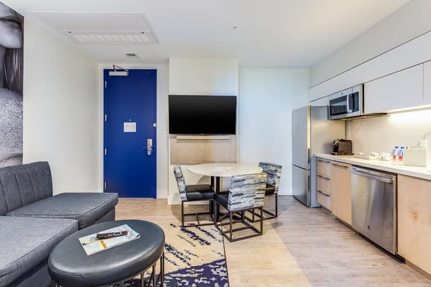 Images SERENA Hotel Aventura Miami, Tapestry Collection by Hilton