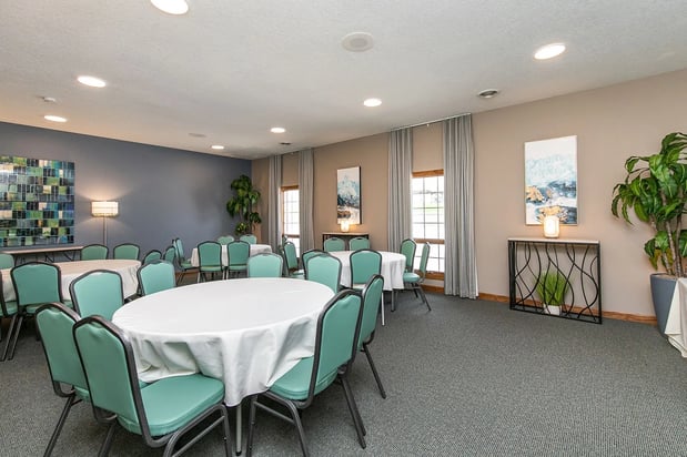 Images Caldwell Parrish Funeral Home & Crematory - Adel Chapel