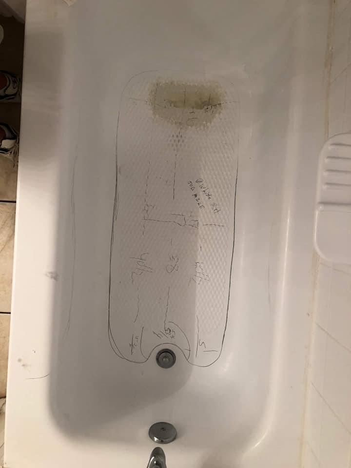 Fox Valley Bathtub Refinishing Image
