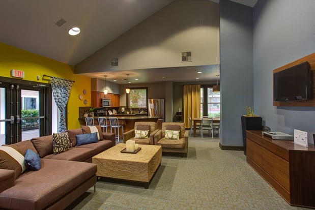 Images Commons at Verandas in Tanasbourne Apartments