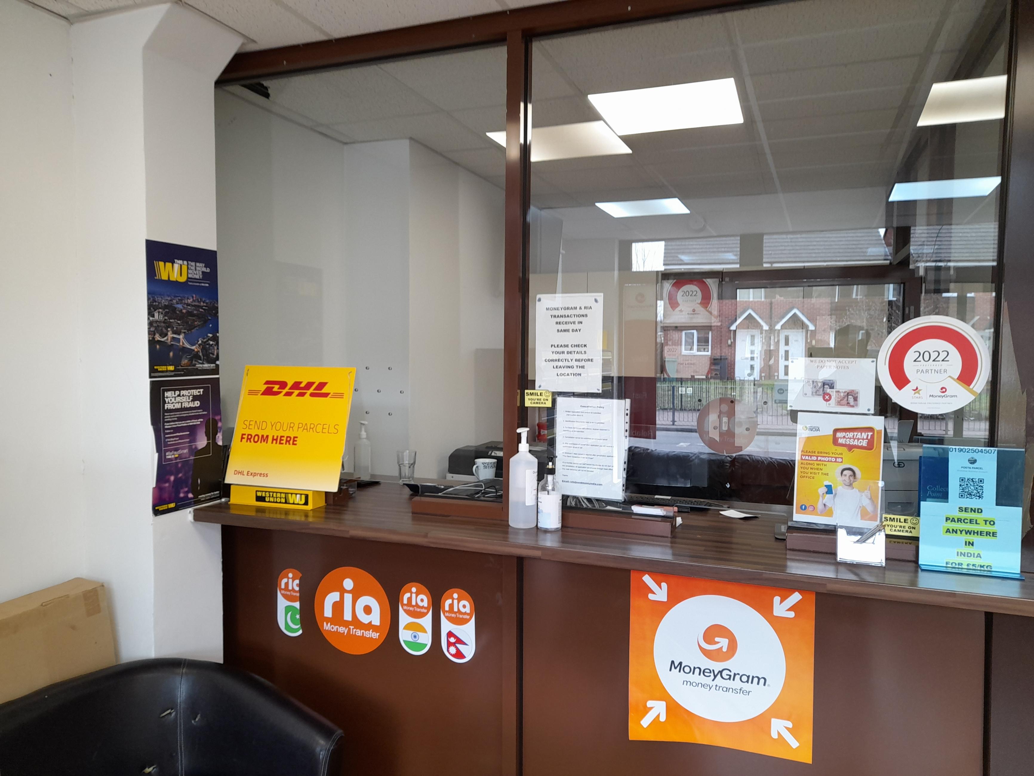 Images DHL Express Service Point (Post & Parcel - iPayOn)