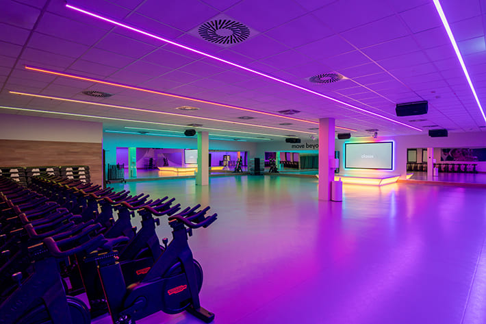 Bild 4 FitX Fitnessstudio in Augsburg