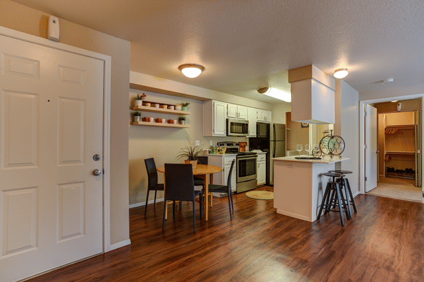 Images Commons at Dawson Creek Apartments
