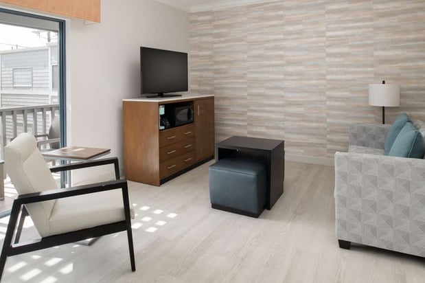 Images Best Western Plus All Suites Inn