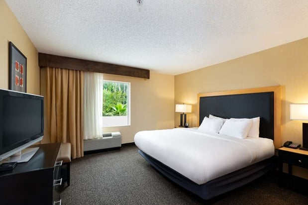Images DoubleTree by Hilton Hotel Savannah Airport