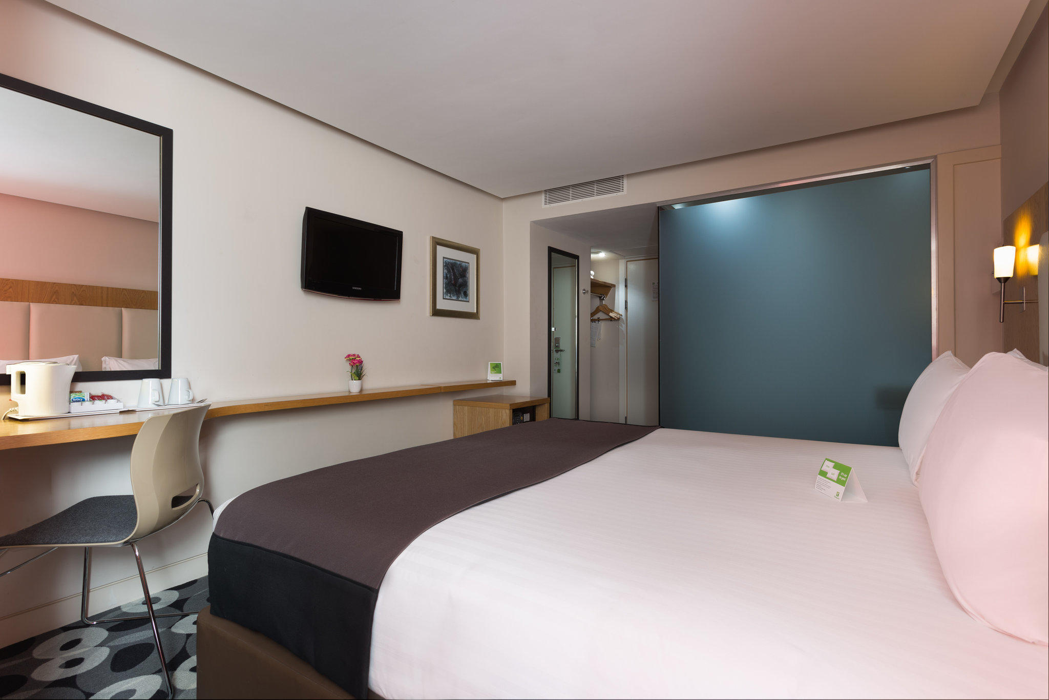 Holiday Inn Sittingbourne, an IHG Hotel Sittingbourne 01795 410560