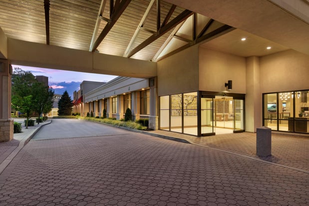 Images Crowne Plaza Philadelphia - King of Prussia by IHG