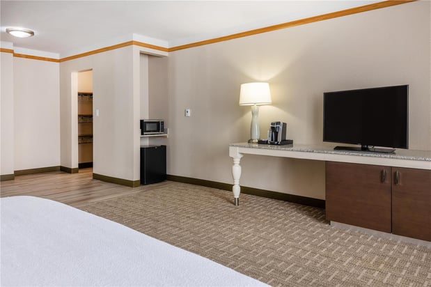 Images Hilton Garden Inn Grand Forks-UND