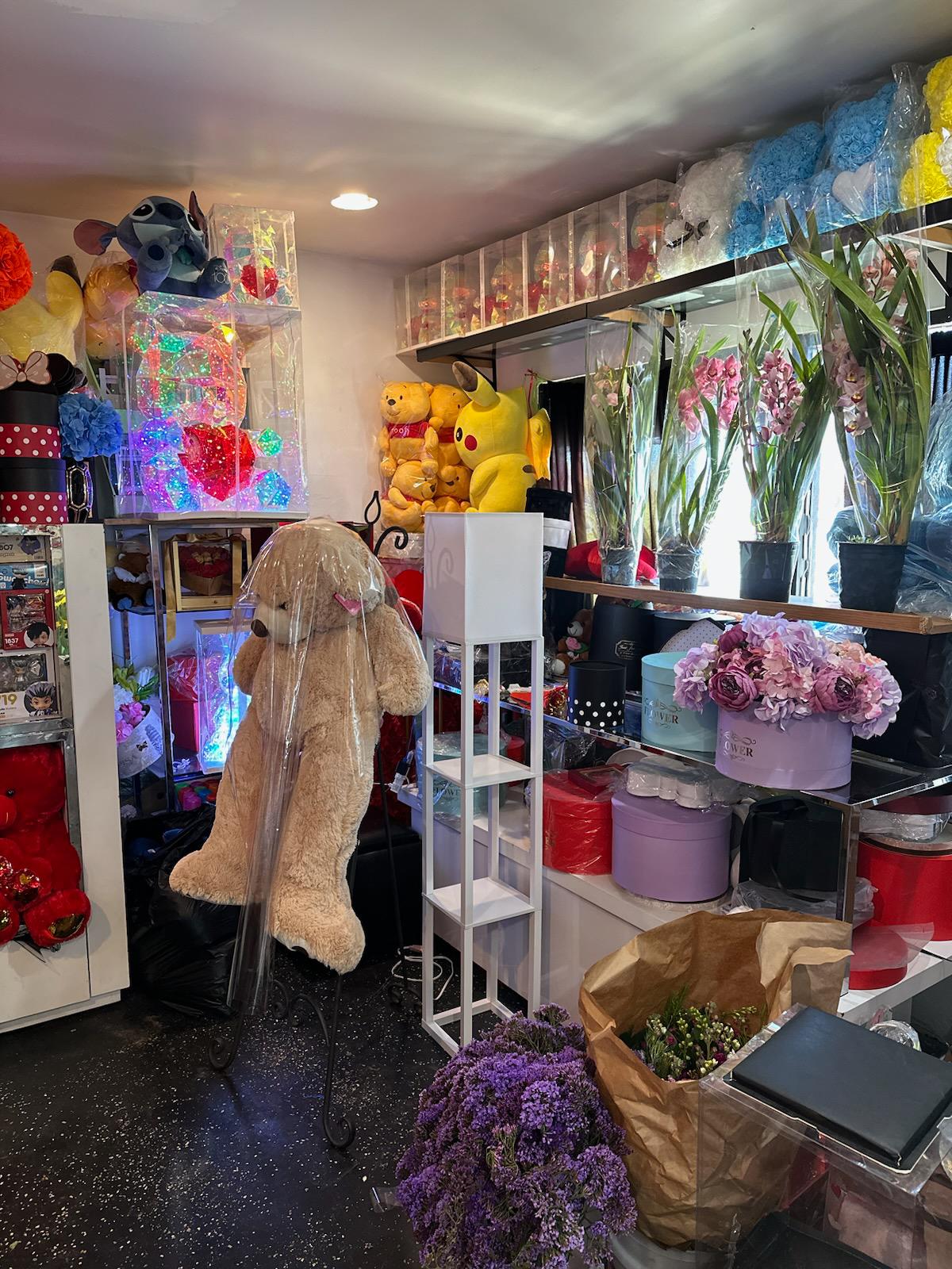 Compton Flower Shop - Teddy bears