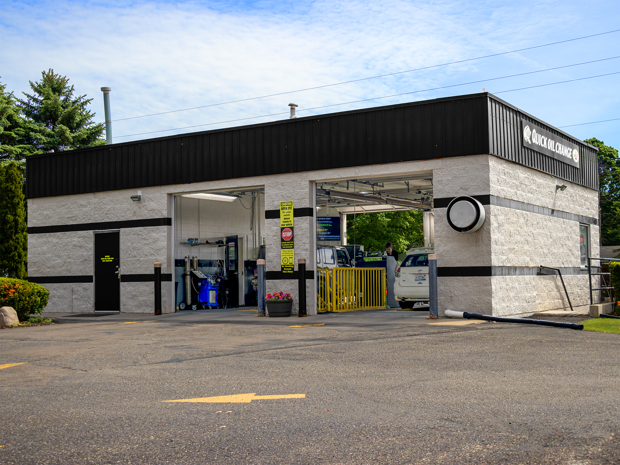 Performance Plus Quick Oil Change of Ionia, MI