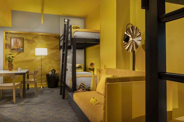 Images Angad Arts Hotel St. Louis, Tapestry Collection by Hilton