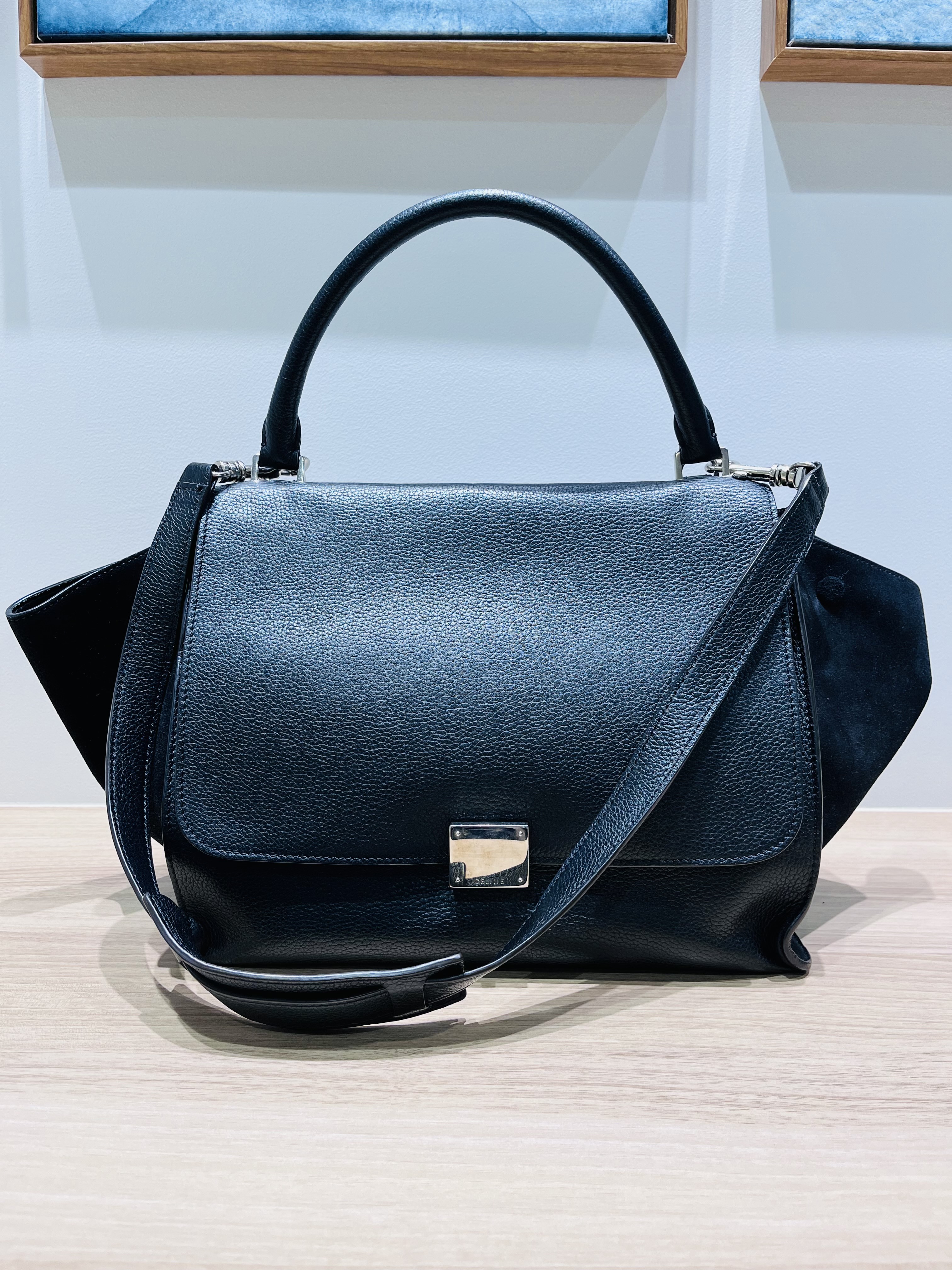 Images KOMEHYO（コメ兵）買取センター南森町