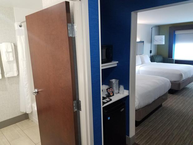 Images Holiday Inn Express & Suites Milledgeville, an IHG Hotel
