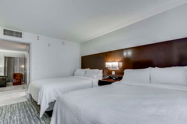 Images Embassy Suites by Hilton Louisville East