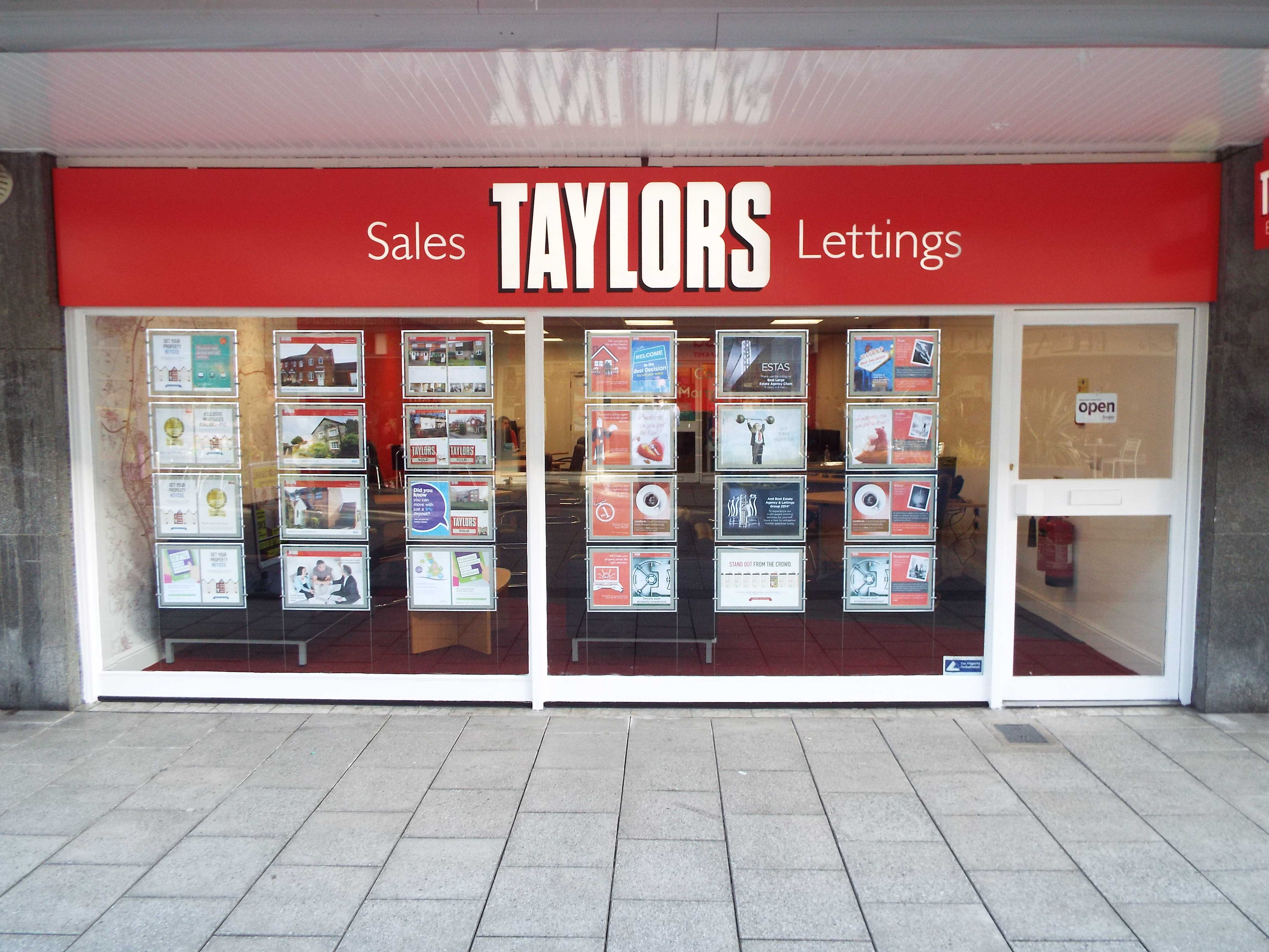 Images Taylors Sales and Letting Agents Stevenage