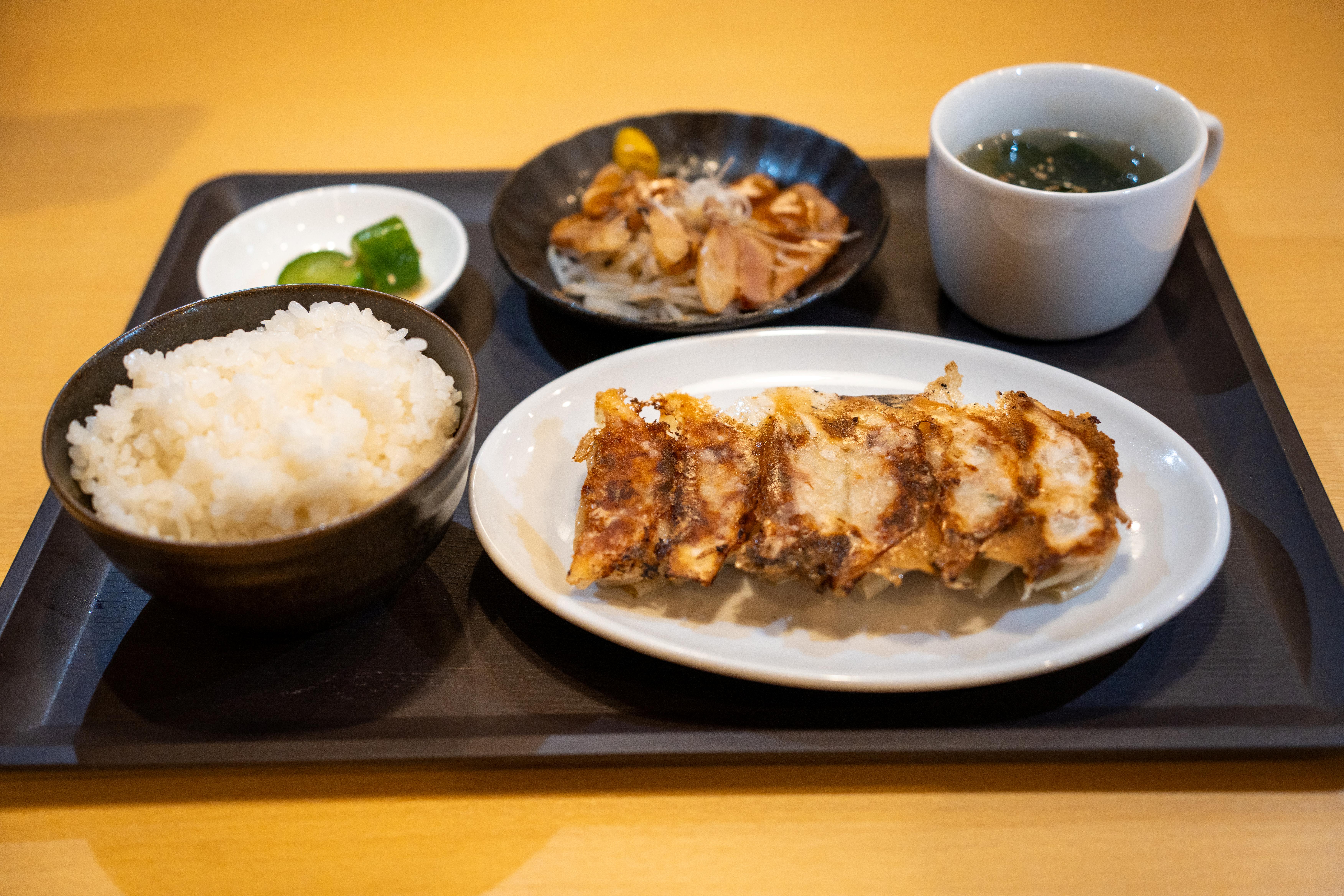 Images あの餃子家