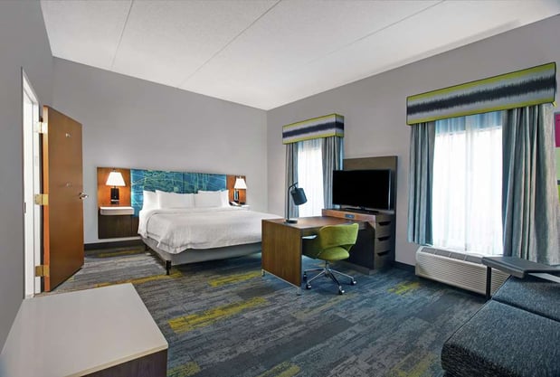 Images Hampton Inn & Suites Augusta West