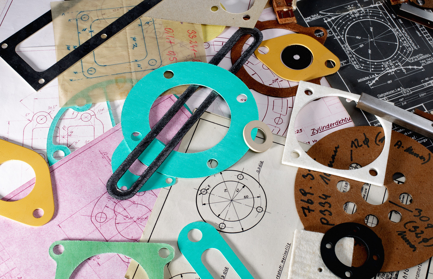 Bilder B. Kamenicky - Erzeugung von Dichtungen