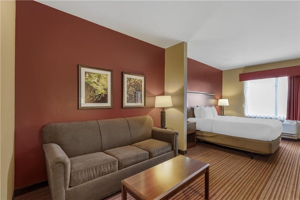 Images Best Western Plus Hudson Hotel & Suites