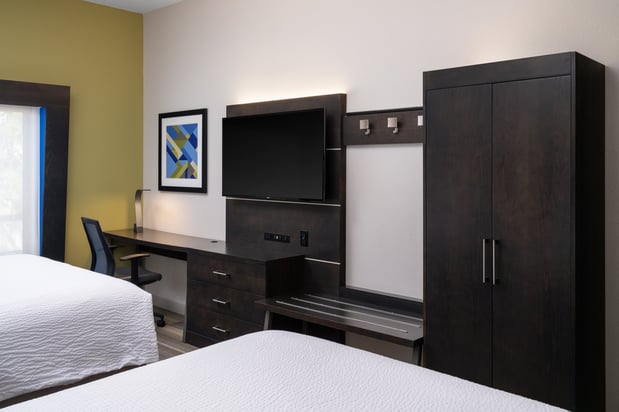 Images Holiday Inn Express & Suites Lakeland South by IHG