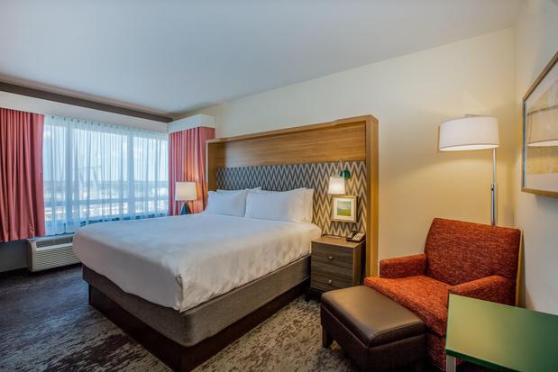 Images Holiday Inn Gulfport-Airport by IHG