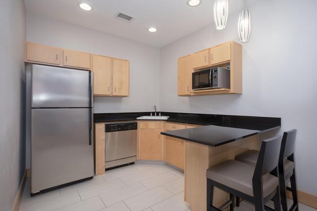 Images Holiday Inn Express & Suites Amarillo by IHG