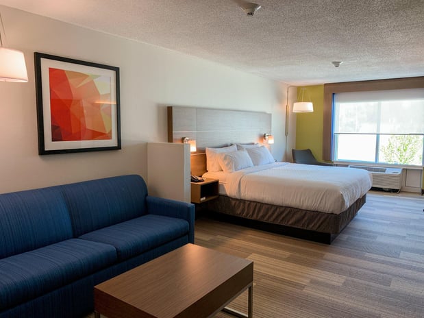 Images Holiday Inn Express & Suites Lexington Dtwn Area-Keeneland by IHG