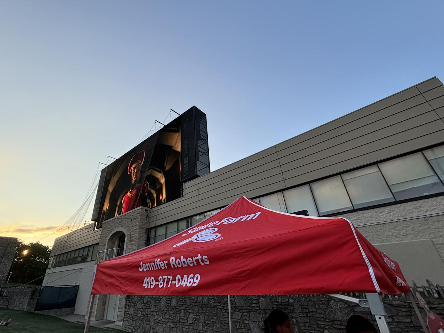 We had a great time with our Rockets fam at the Movie Night in the Glass Bowl!! So much so that we want to extend the fun!