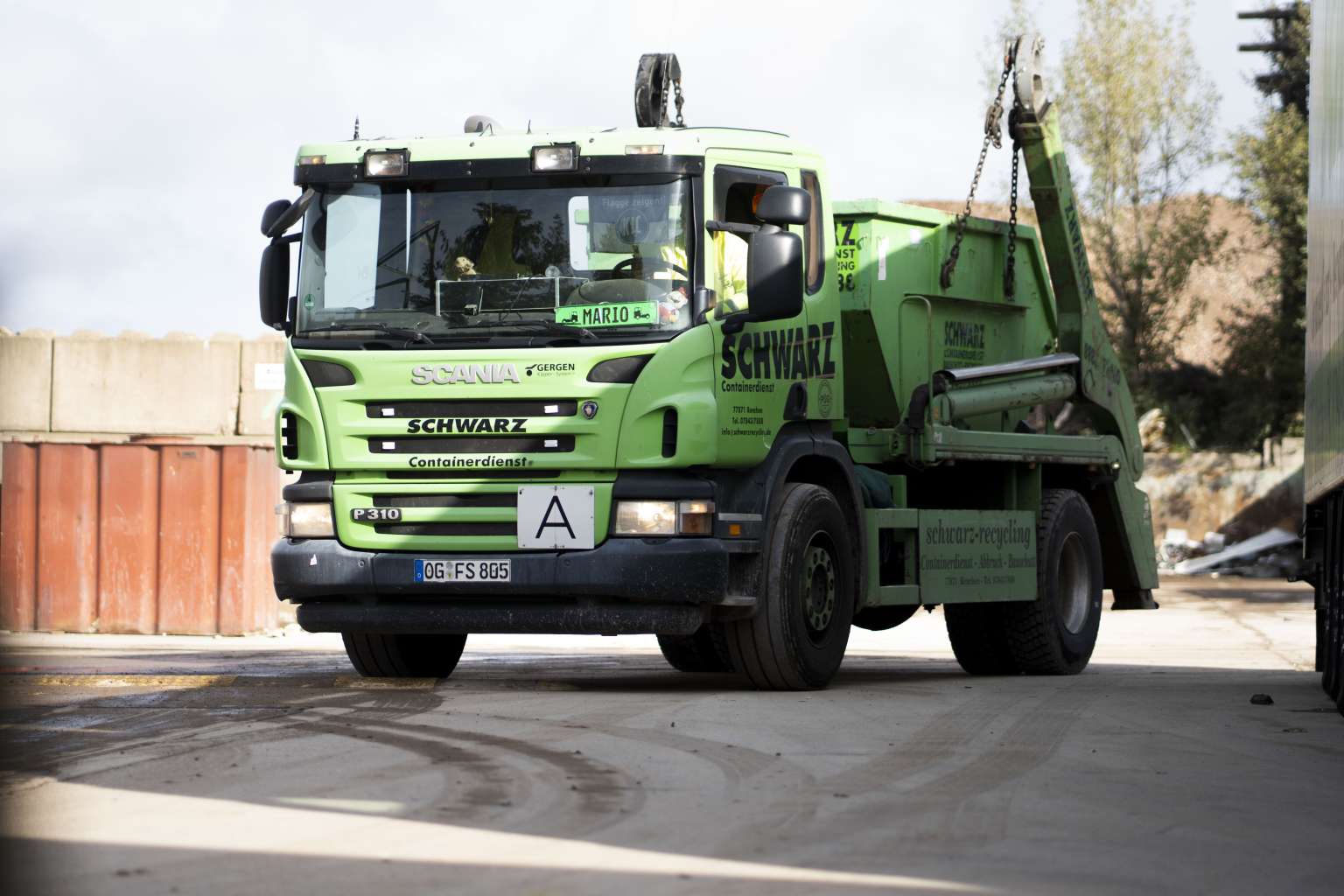 Bild 3 Containerdienst in Renchen