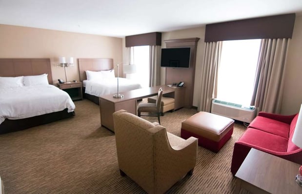 Images Hampton Inn & Suites Dallas/Frisco North-FieldhouseUSA