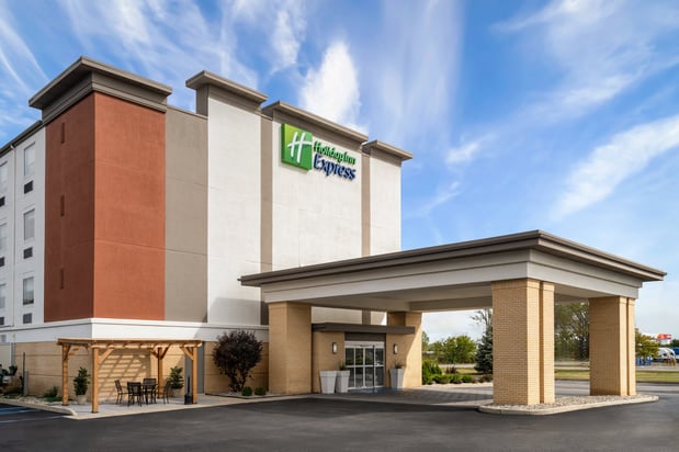 Images Holiday Inn Express Toledo North by IHG