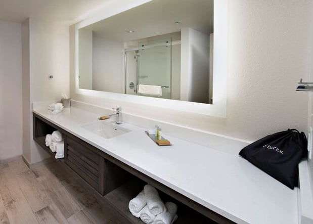 Images Island House Hotel Orange Beach - a DoubleTree by Hilton