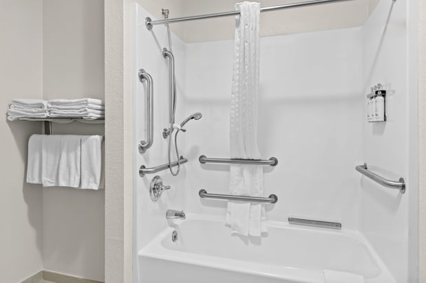 Images Candlewood Suites Hazleton by IHG