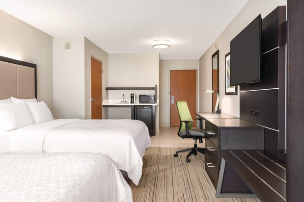 Images Holiday Inn Express & Suites Lawton-Fort Sill by IHG