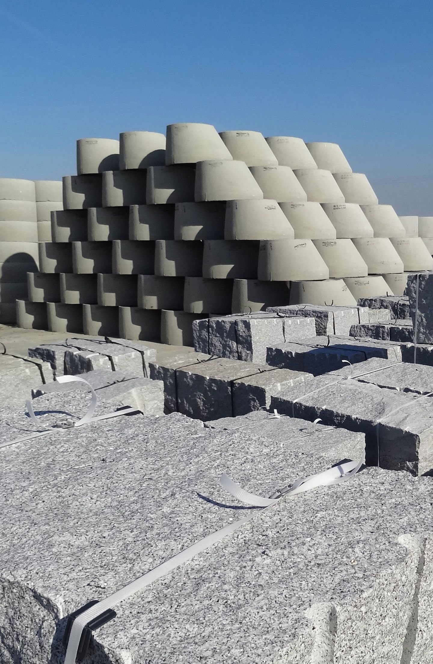 Festner GmbH, Hauptstr. 26 in Attenkirchen