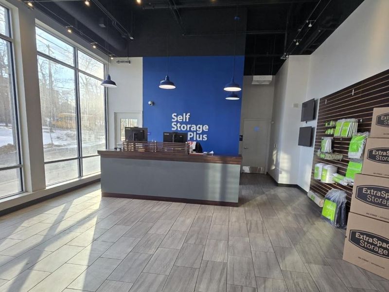 Extra Space Storage Image