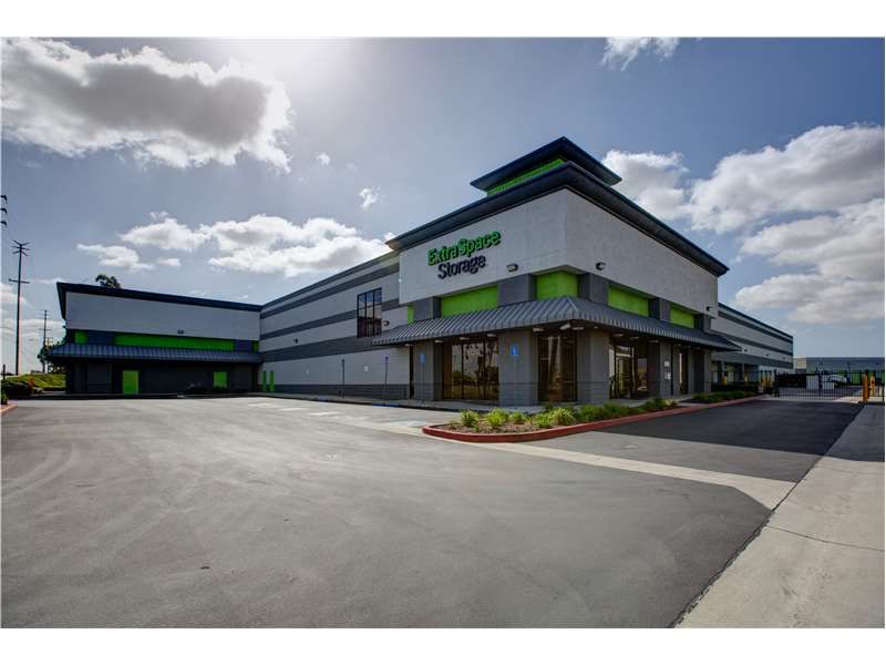 Alternate Beauty Image - Extra Space Storage at 8150 E Wardlow Rd, Long Beach, CA 90808