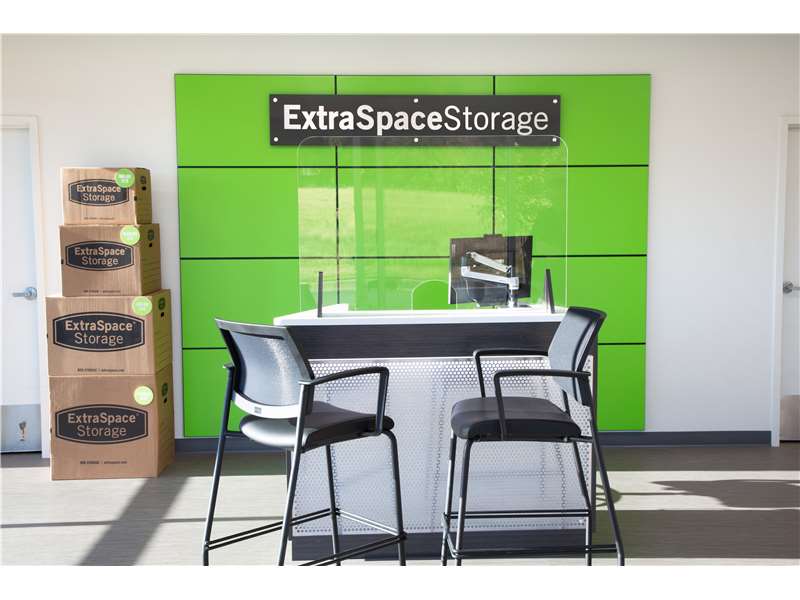 Interior Units Extra Space Storage Jonesboro (770)679-7175